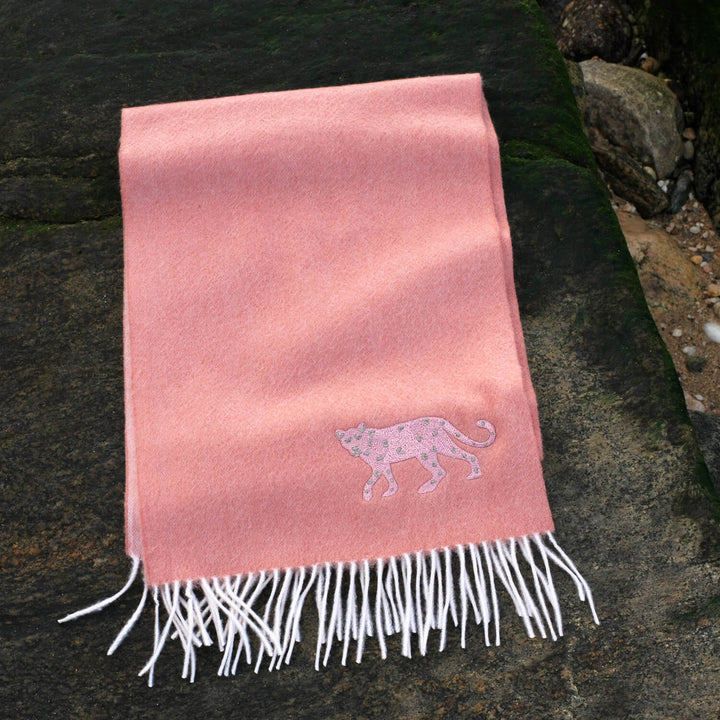 Double Face Scarf With Leopard Embroidery - Light Pink
