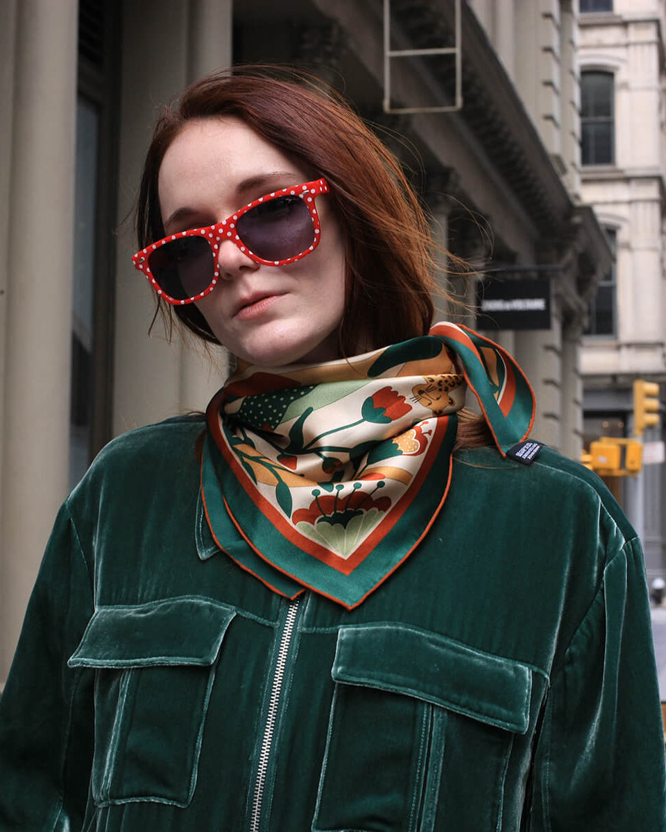 ZISHI シルクスクリーン② COMOLI AURALEE ENNOY Double Sided Silk Scarf Of Green Wonderland
