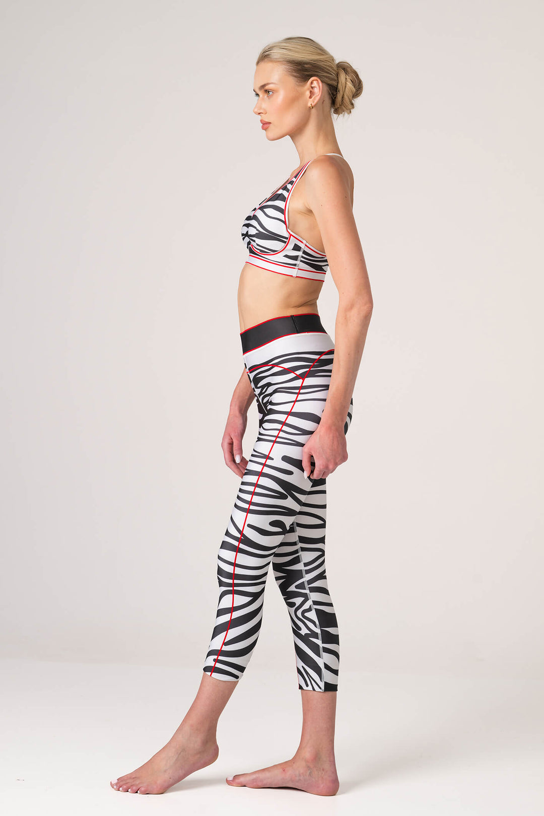 Zebra Stripe High-Waisted 7/8 Legging