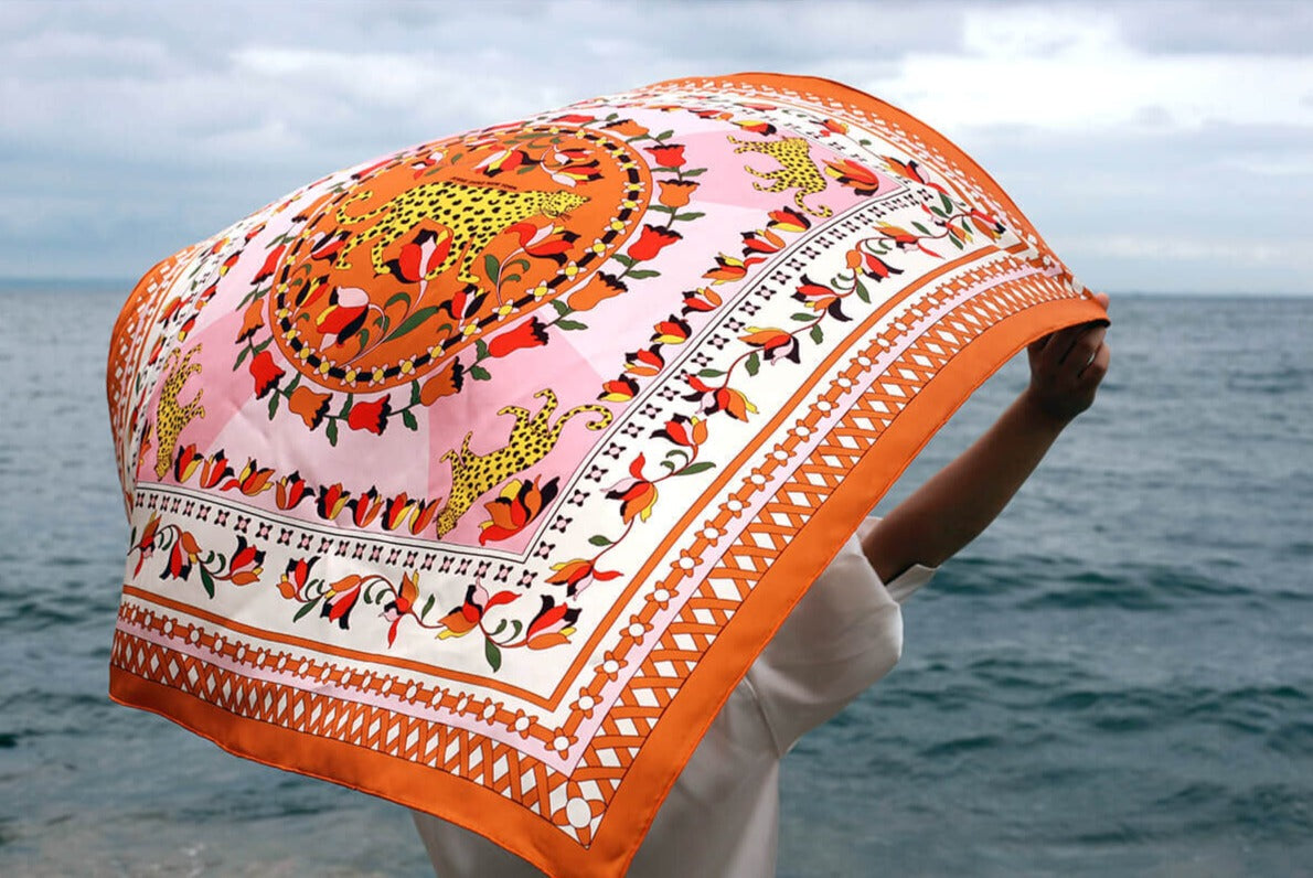 【新品同様 02SS】John Galliano エスニック総柄シルクブラウス Double Sided Silk Scarf of Tropical Love